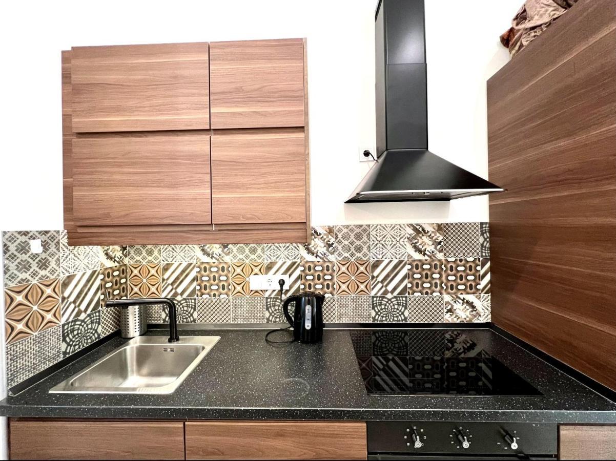 Wonderful Design Apartment In The City Centre Budapest Bagian luar foto