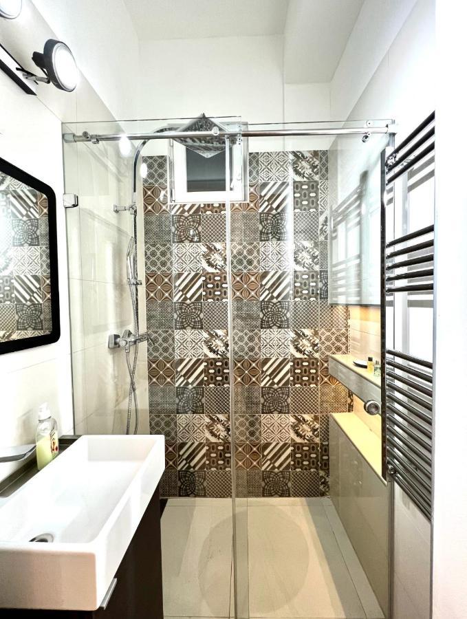 Wonderful Design Apartment In The City Centre Budapest Bagian luar foto